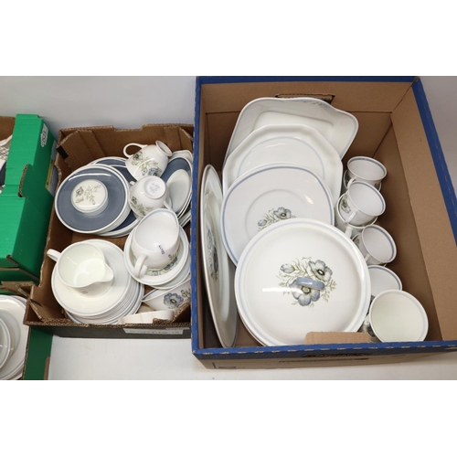 1523 - Large collection of Wedgwood Susie Cooper Glen Mist tableware and decorative items, incl. teapot, ke... 