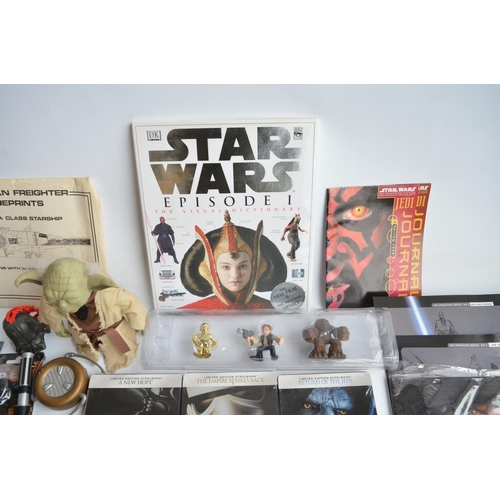 7 - Collection of Star Wars related items and collectibles to include Kellogg's cereal giveaway model fi... 