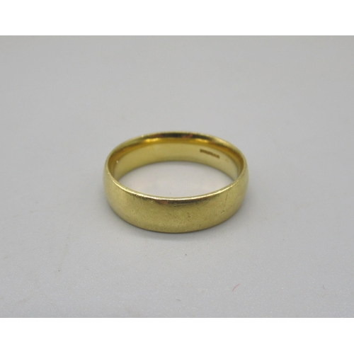 1327 - 18ct yellow gold wedding band, stamped 750, size , 7.3g