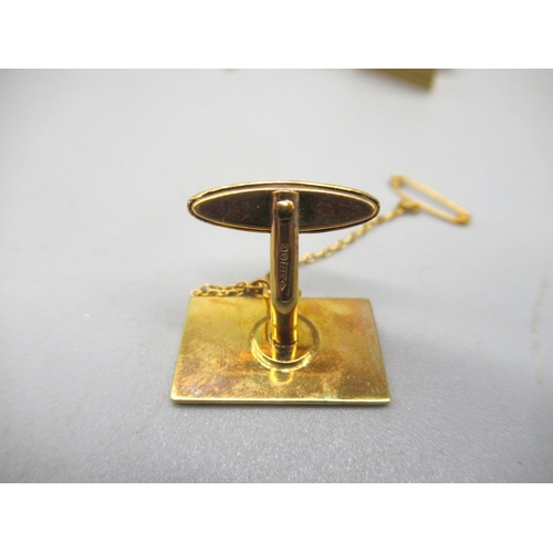 1331 - Pair of 9ct yellow gold cufflinks with engraved initials DWG, stamped 375, 8.2g