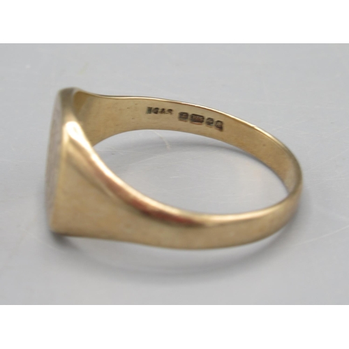 1337 - 9ct yellow gold signet ring with engraved initials JMB to square face, stamped 375, size W1/2, 5.2g