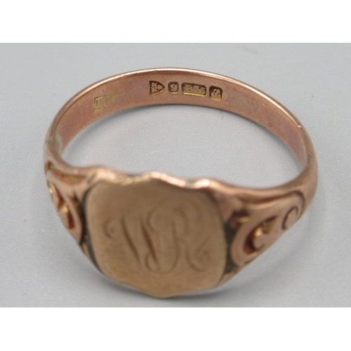 1338 - 9ct rose gold signet ring with engraved initials WR to shield face, stamped 375, size U1/2, a 9ct go... 