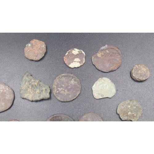 1679 - Mixed collection of Roman and later bronze/copper coins, in various states to inc. Licinius I (AD 30... 