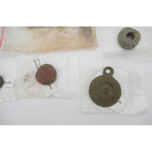 1681 - Large collection of metal detectorist artefacts to inc. 18th century buttons, 1940s military buttons... 