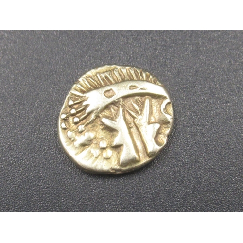 166 - Celtic gold quarter stater, (1.3g) (Victor Brox collection)