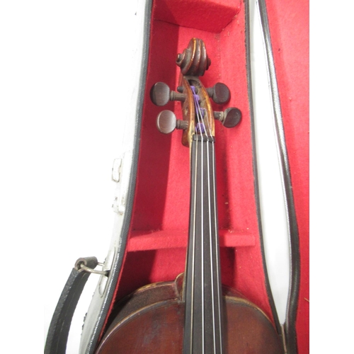 11 - Andreas Teller Romanian for Stentor Music Co. Ltd violin with bow in wood carry case, lacking 1 stri... 