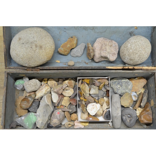 260 - Large collection of neolithic stone and flint tools, sling shot pebbles and minerals (Victor Brox co... 