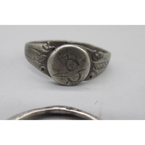 122 - Seven silver and white metal ancient rings (Victor Brox collection)