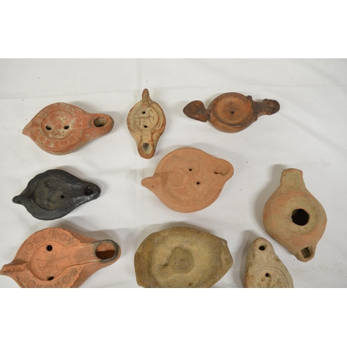 246 - Collection of ancient terracotta oil lamps (13) (Victor Brox collection)