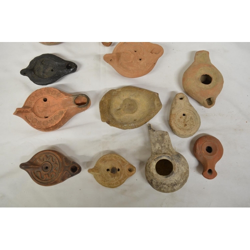 246 - Collection of ancient terracotta oil lamps (13) (Victor Brox collection)