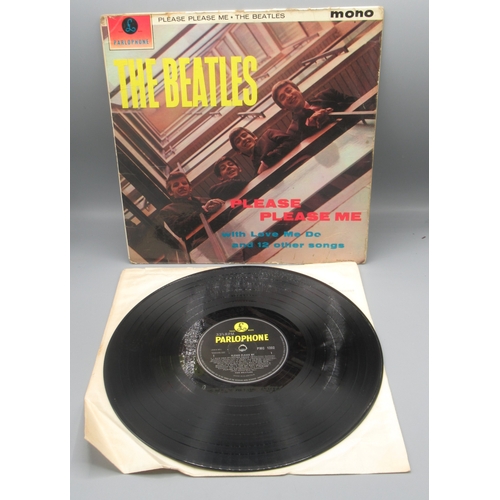 1182 - The Beatles - Please Please Me, MONO PMC 1202 XEX.421, black and yellow Parlophone label, 4th pressi... 