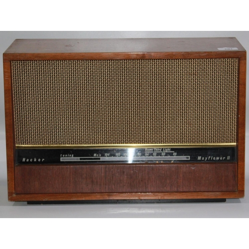 1232 - Hacker Mayflower II RV20 1962 domestic radio. Repurposed as a speaker with original casing and speak... 