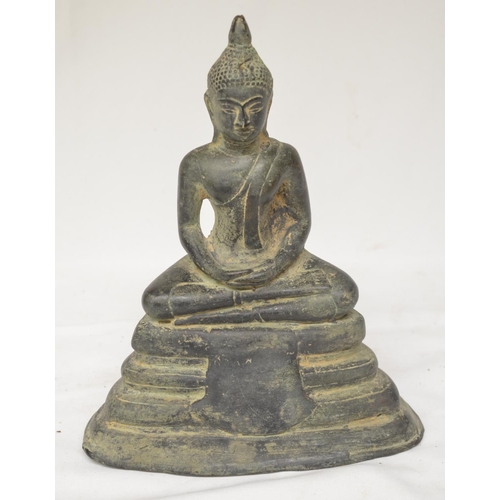 223 - Bronze statue of Buddha, H22cm (Victor Brox collection)