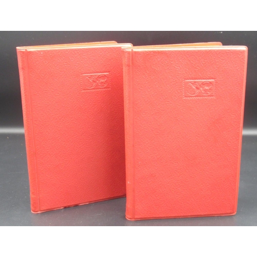 1400 - Two small red stamp books cont. a mixture of late C19th early and later C20th British stamps to inc.... 