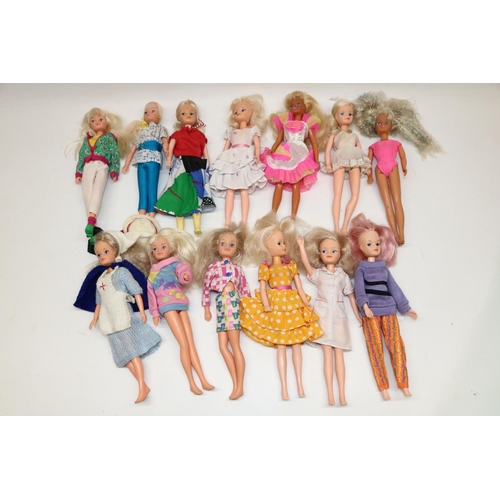 1711 - Thirteen 1980s and later Sindy dolls