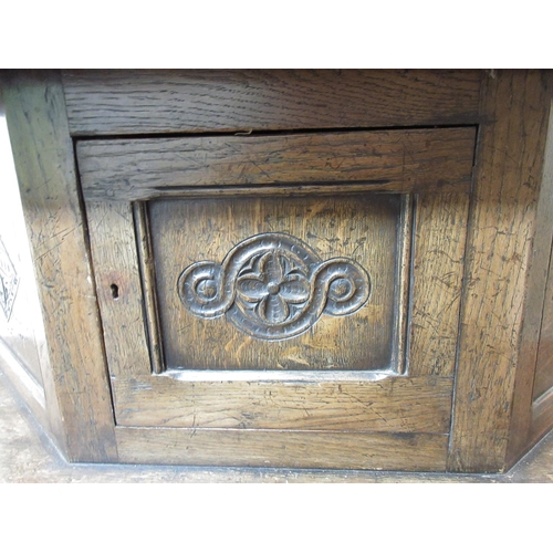 1189 - C20th oak Jacobean court cupboard, with carved drawers over two carved panel doors, W108cm D46cm H13... 