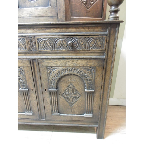 1189 - C20th oak Jacobean court cupboard, with carved drawers over two carved panel doors, W108cm D46cm H13... 