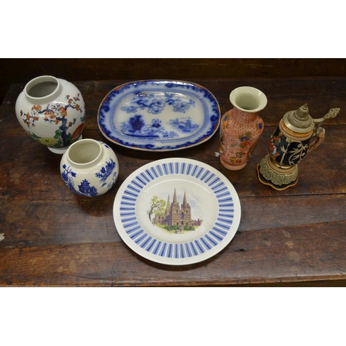 106 - Collection of ceramic tableware to include Victoria (Czech), Paragon, Hayasi Katani, Arthurwood, Alf... 