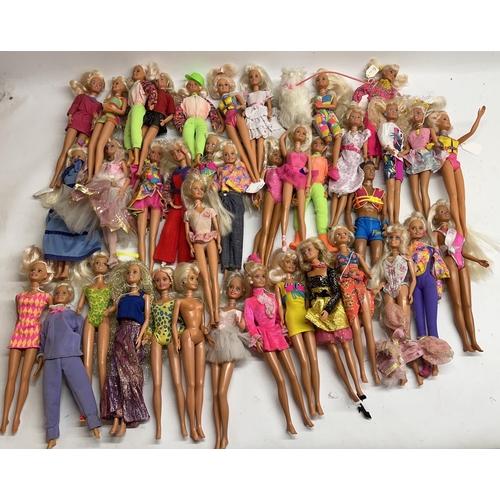 1717 - Very large collection of 1990s Sindy dolls including Ballet Dream, My First Sindy, Fairy Hair Sindy ... 