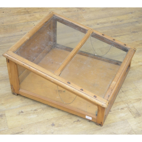 963 - Pine table top display cabinet with hinged slope top, W63cm D66cm H35cm (Victor Brox collection)