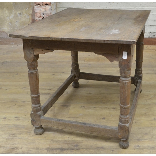 966 - 18th century style oak rectangular centre table, on four gun barrel turned and block supports with s... 