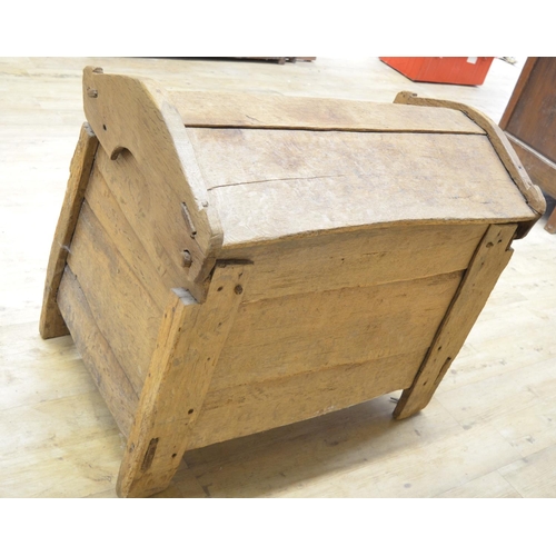 995 - Early oak Ark clamp front coffer, hinged angular arched top lid with scratch carved stylized tree de... 