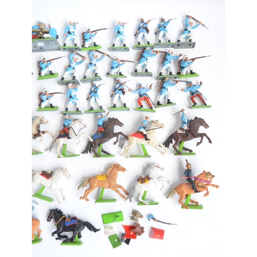 26 - Collection of Britain's Deetail toy soldier figure, including horses with riders and a box of modell... 