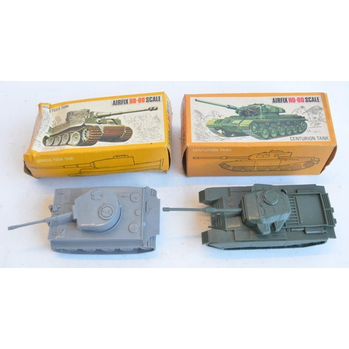 28 - Collection of Airfix HO/OO gauge 1/76 scale plastic model soldier boxed sets and a Waterloo farmhous... 