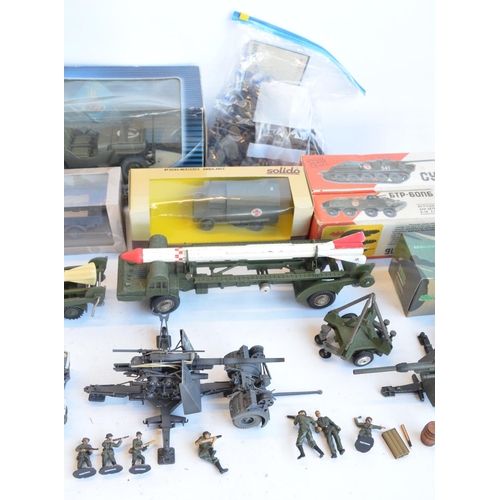 30 - Collection of modern and vintage mostly diecast military vehicle models to include vintage Britain's... 