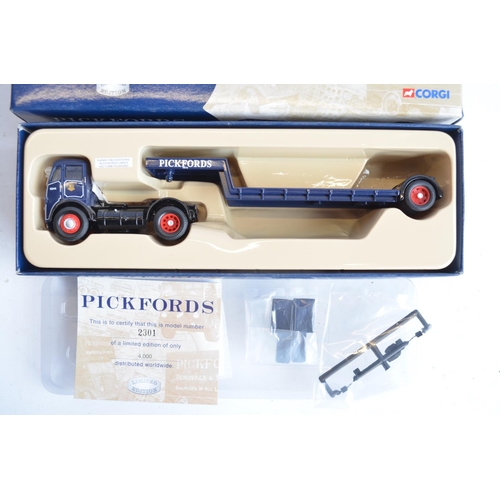 35 - Five boxed 1/50 scale limited edition Pickfords commercial vehicle models and model sets from Corgi ... 