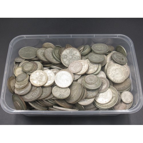 143 - Collection of Post 1920/Pre- 1946 silver content Half-Crowns, Florins, Shillings etc. (gross 77.72oz... 