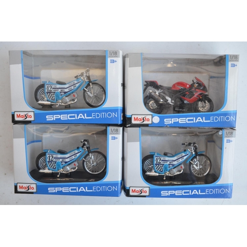 62 - Twelve boxed 1/18 scale plastic special edition motorcycle models from Maisto to include 11x Speedwa... 