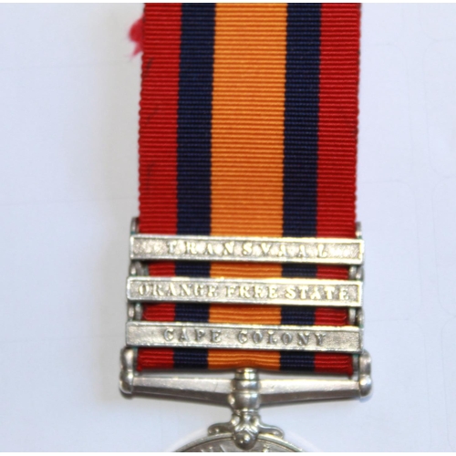199 - Queens South Africa Medal. To 10411 Driver W. Chapman. With Three Clasps, Transvaal, Orange Free Sta... 