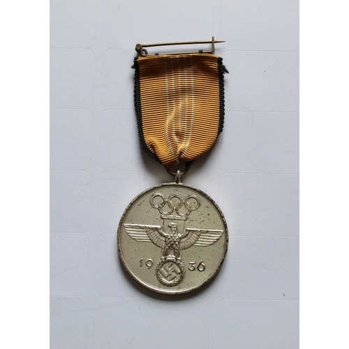 229 - Olympic Medal for service during the 1936 Munich Games. In original  presentation box.