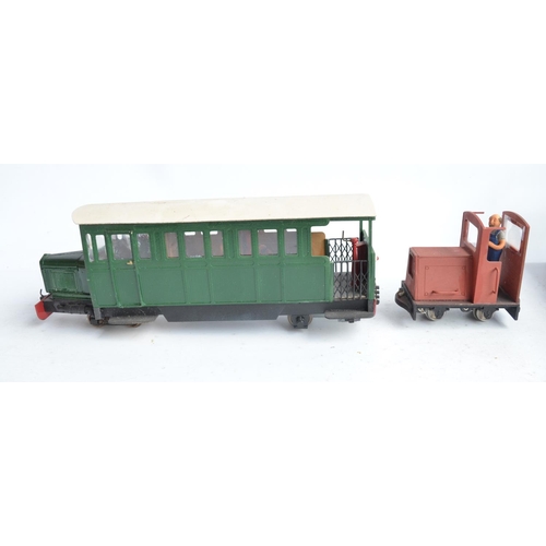 81 - Collection of 32mm G gauge outdoor railway wagons and coaches, mostly kit built including battery op... 