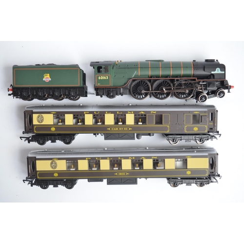 84 - Hornby R1225 OO gauge Tornado Express train set in excellent little run condition, set appears compl... 