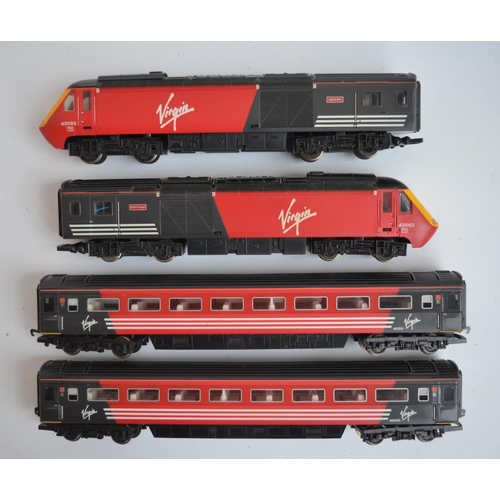 86 - Collection of OO gauge train models from Hornby and Triang to include BR InterCity 125s with power a... 