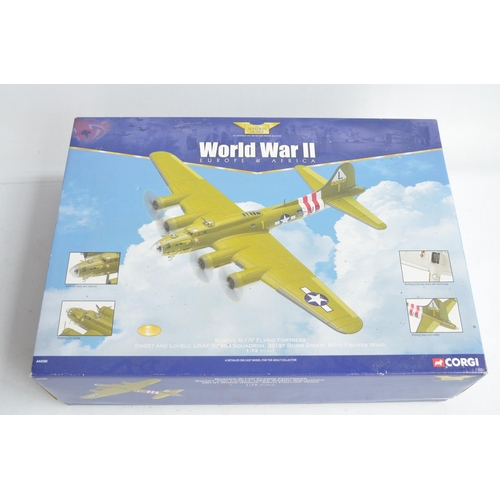 117 - Corgi Aviation Archive 1/72 scale AA33302 limited edition (563/4400) Boeing B-17F 'Sweet And Lovely'... 