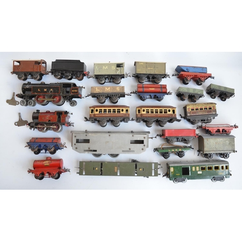 93 - Collection of vintage tin plate O gauge railway models from Hornby Meccano to include clockwork LMS ... 