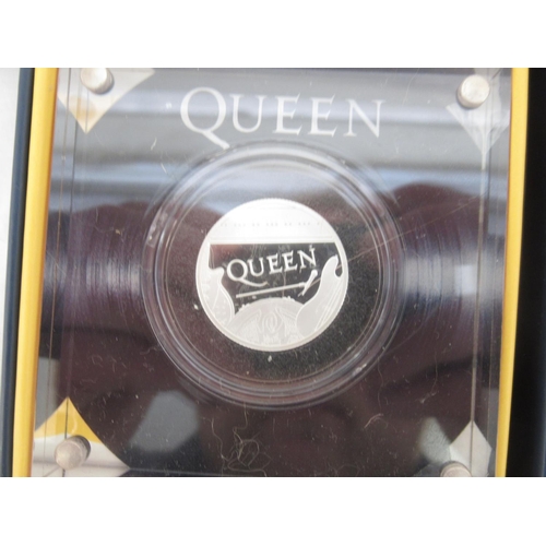 155 - Collection of coins to inc. 4 Royal Mint Queen £5 coins in original packing, Royal Mint Queen 2020 U... 