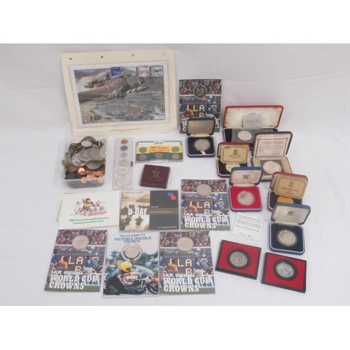 164 - Assorted collection of GB and International coins, to inc. some silver proof coins, and cased coins