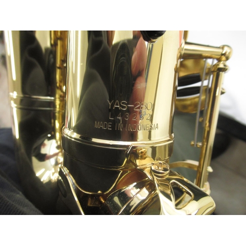 187 - A Yamaha brass alto saxophone YAS-280 serial number L43232, Made in Indonesia, with accessories in c... 