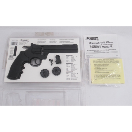 305 - Crossman .177 caliber pellet repeater, 10 shot revolver CO2 pistol in original box