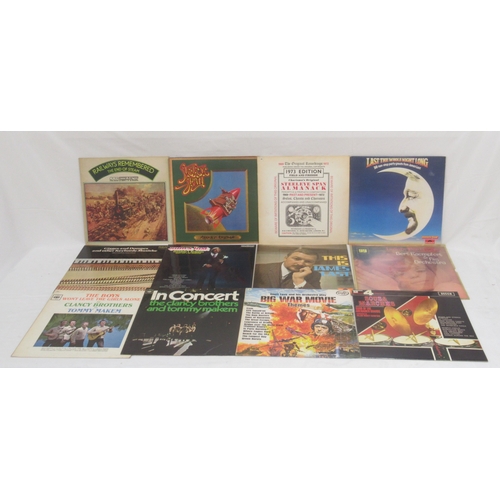 195 - Large collection of assorted vinyl LPs to inc. Creedence Clearwater Revival, Fleetwood Mac, Don Will... 