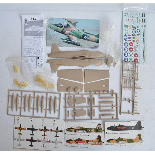 133 - Collection of 1/48 scale plastic model kits and accessories (most kits unboxed but all complete) to ... 