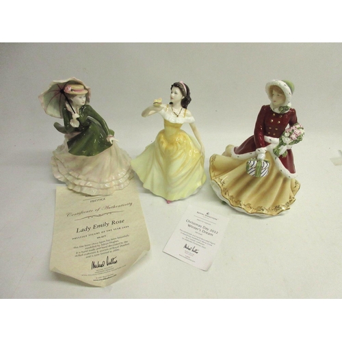 147 - Royal Doulton Winters Dream HN5546, boxed with certificate, Figure of the Year Sarah 2002, boxed wit... 