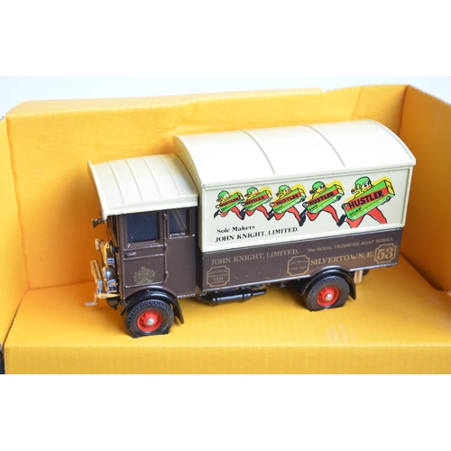 317 - Nine boxed diecast vehicle models, mostly commercial trucks from Corgi to include a 1/43 scale 96895... 