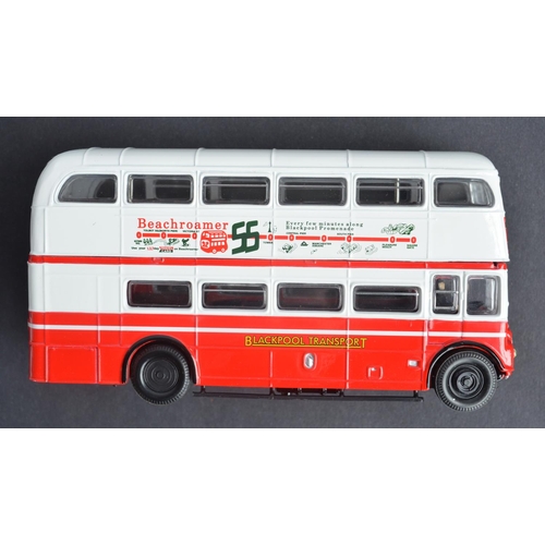 322 - Thirteen 1/50 scale diecast bus models from Corgi including 5 unopened/factory tissue wrapped exampl... 