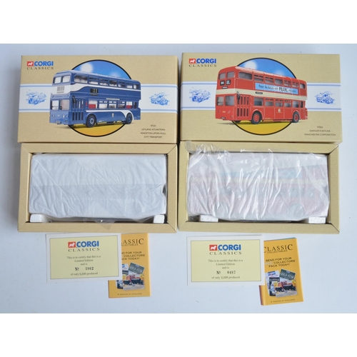 323 - Thirteen diecast bus and Balloon tram models from Corgi, mostly 1/50 scale including 4 unopened/fact... 