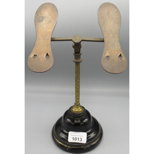 1013 - Late 19th or early 20th century brass and pottery shoe display stand, H29cm